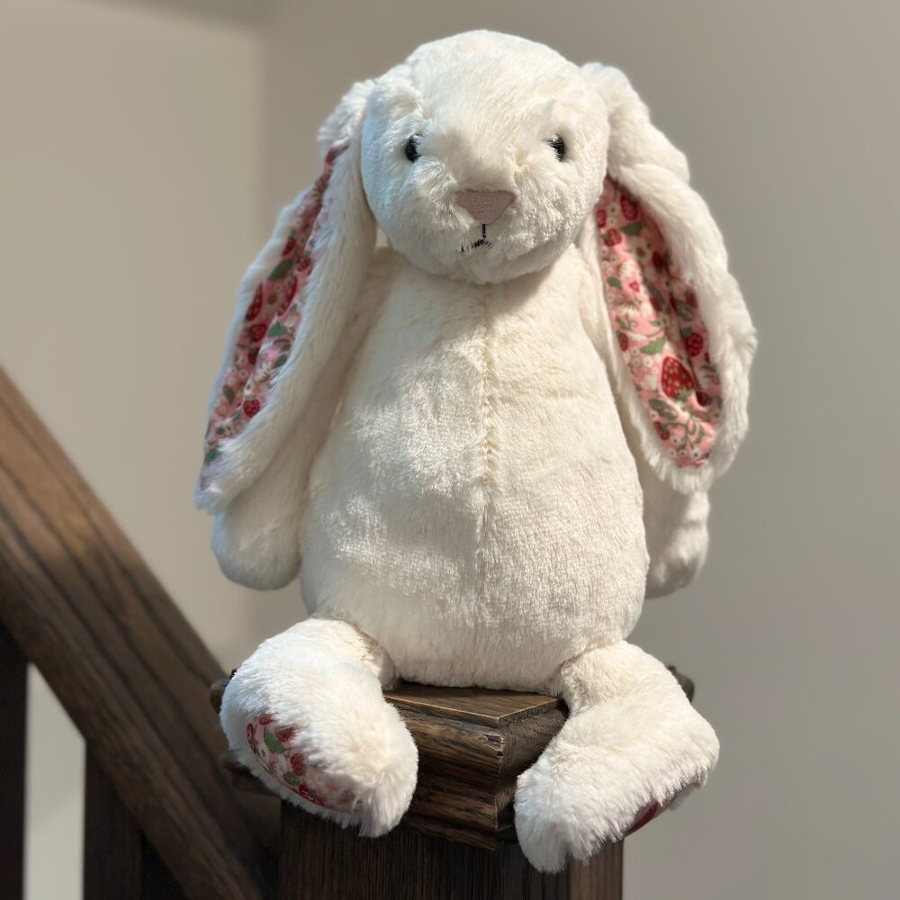 Jellycat Blossom Cream Bunny 'Berry'